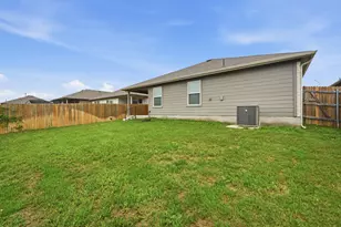 125 Escala Wy, San Marcos, TX 78666 - Photo 31