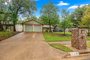 920 Acorn Oaks Dr, Austin, TX 78745 - Photo 1