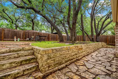 920 Acorn Oaks Drive, Austin, TX 78745 - Photo 15