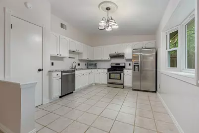 920 Acorn Oaks Drive, Austin, TX 78745 - Photo 5