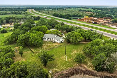 1389 Highway 290 E, Elgin, TX 78621 - Photo 3