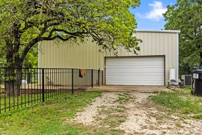 1389 Highway 290 E, Elgin, TX 78621 - Photo 21