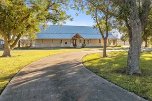 400 Co Rd 483, Taylor, TX 76574 - Photo 35