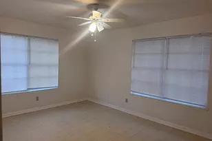 124 Plum St St, Bastrop, TX 78602 - Photo 23