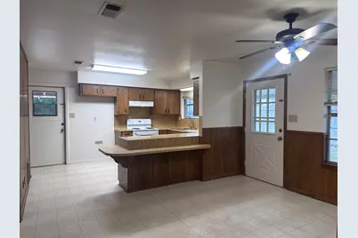 124 Plum St Street, Bastrop, TX 78602 - Photo 11