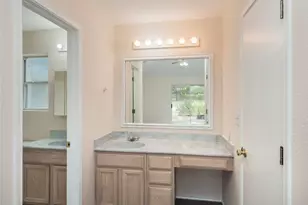 137 Blanket Flower Dr, Bastrop, TX 78602 - Photo 17