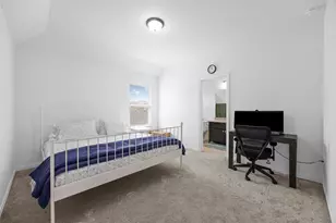 303 Eagle Ford Dr, Kyle, TX 78640 - Photo 17