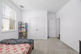 303 Eagle Ford Dr, Kyle, TX 78640 - Photo 15