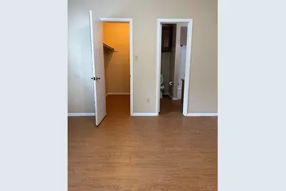 806 W 24th Street #223, Austin, TX 78705 - Photo 13