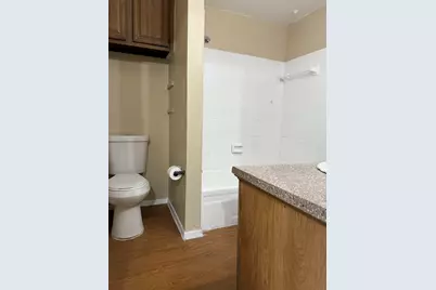 806 W 24th Street #223, Austin, TX 78705 - Photo 15