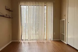 806 W 24th St, Austin, TX 78705 - Photo 7