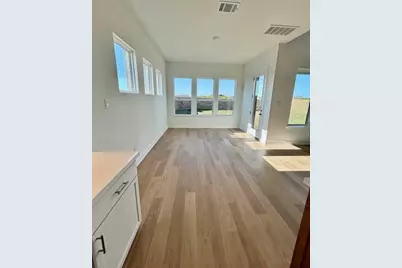 1001 Ellensburg Drive, Georgetown, TX 78633 - Photo 7