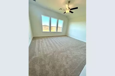 1001 Ellensburg Drive, Georgetown, TX 78633 - Photo 11