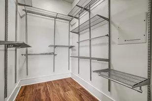 555 E 5th St, Austin, TX 78701 - Photo 21