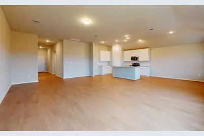 20017 Schatz Way, Manor, TX 78653 - Photo 7