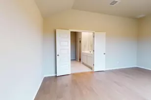 20017 Schatz Wy, Manor, TX 78653 - Photo 13