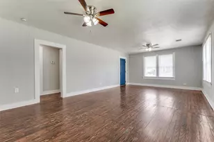 2447 E Houston St, San Antonio, TX 78202 - Photo 5