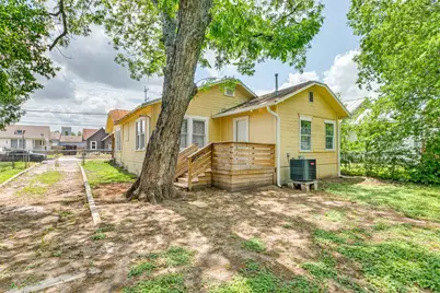 2447 E Houston Street, San Antonio, TX 78202 - Photo 23