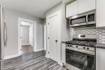 2447 E Houston Street, San Antonio, TX 78202 - Photo 13