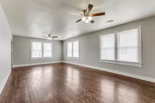 2447 E Houston St, San Antonio, TX 78202 - Photo 7