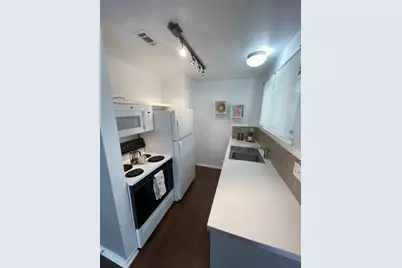 1514 Parker Lane #110, Austin, TX 78741 - Photo 15