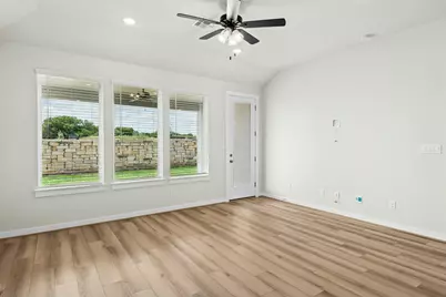 109 Carlsbad Court, Georgetown, TX 78626 - Photo 7