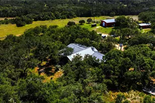 435 Spangenberg Rd, Blanco, TX 78623 - Photo 5