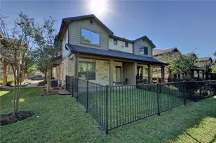 1310 W Parmer Ln, Austin, TX 78727 - Photo 23