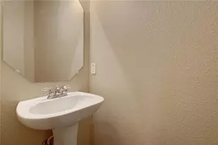 1310 W Parmer Ln, Austin, TX 78727 - Photo 11