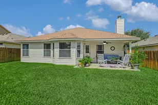 300 Fistral Dr, Hutto, TX 78634 - Photo 29