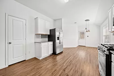 144 High Plains Pass, Liberty Hill, TX 78642 - Photo 7