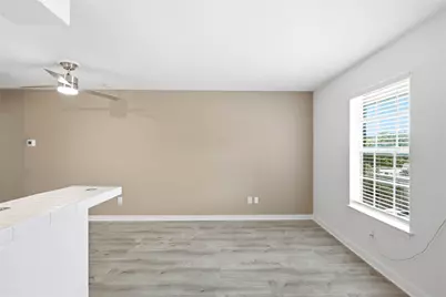 2302 E Side Drive #18, Austin, TX 78704 - Photo 19