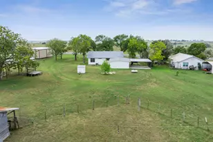 5530 US Hwy 90A W, Shiner, TX 77984 - Photo 35