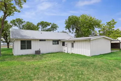5530 US Highway 90A W, Shiner, TX 77984 - Photo 25