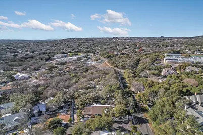 3207 Eanes Circle, Austin, TX 78746 - Photo 11