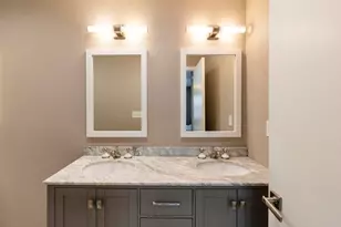 1711 Deerfield Dr, Austin, TX 78741 - Photo 9