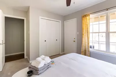 1711 Deerfield Drive, Austin, TX 78741 - Photo 23