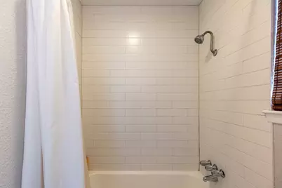 1711 Deerfield Drive, Austin, TX 78741 - Photo 39