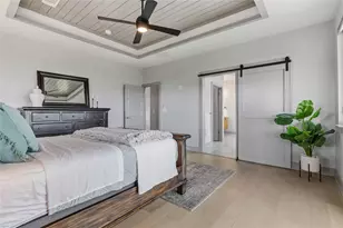 20901 Broken Arrow St, Lago Vista, TX 78645 - Photo 19