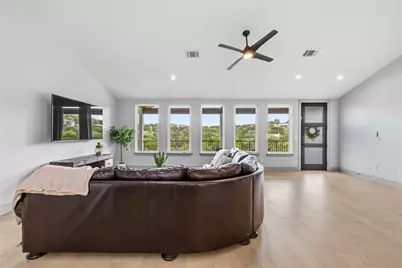 20901 Broken Arrow Street, Lago Vista, TX 78645 - Photo 7