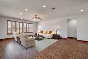 214 Apache Mountain Ln, Georgetown, TX 78633 - Photo 7