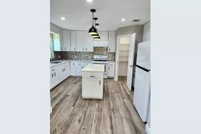 209 W Victory Avenue, Temple, TX 76501 - Photo 7