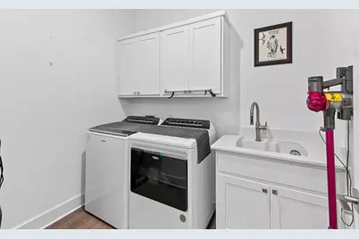 523 Hallwood Drive, Liberty Hill, TX 78642 - Photo 9