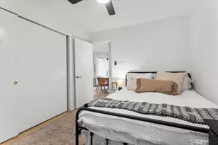 1411 Gracy Farms Ln, Austin, TX 78758 - Photo 15