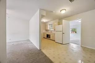402 Bramble Dr, Austin, TX 78745 - Photo 7