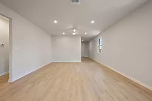 132 Knockout Rose Dr, San Marcos, TX 78666 - Photo 11