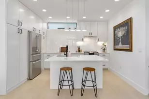 3406 E 17th St, Austin, TX 78721 - Photo 9