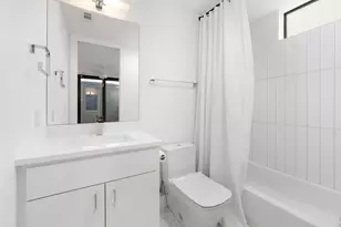 3406 E 17th St, Austin, TX 78721 - Photo 23