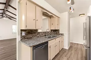 5803 Eureka Dr, Austin, TX 78745 - Photo 11