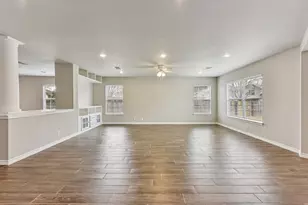 901 E Whispering Hollow Dr, Kyle, TX 78640 - Photo 9